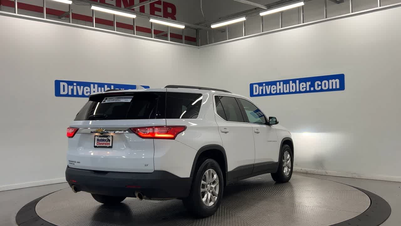 Used 2021 Chevrolet Traverse LT w/ LPO, Cargo Package AWD/4WD image 2