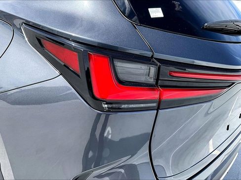 Used 2022 Lexus NX 450h+ F Sport w/ Vision Package image 21