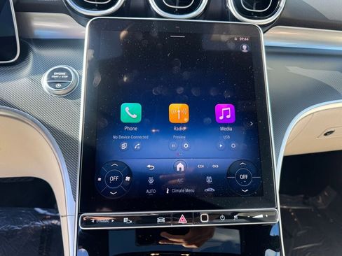 New 2025 Mercedes-Benz C 300 4MATIC Sedan image 12