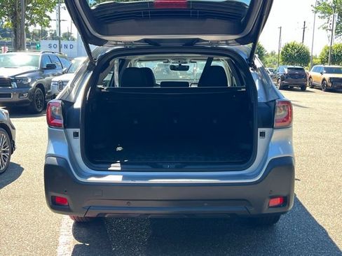 Used 2024 Subaru Outback Onyx Edition AWD/4WD image 10