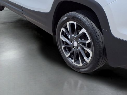 Used 2022 GMC Terrain SLT AWD/4WD image 22