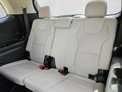 Used 2025 Kia Telluride S FWD image 20