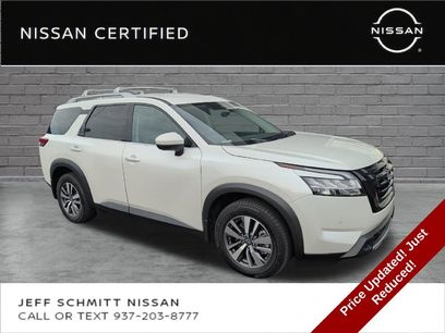 Certified 2023 Nissan Pathfinder SL w/ Black Appearance Package