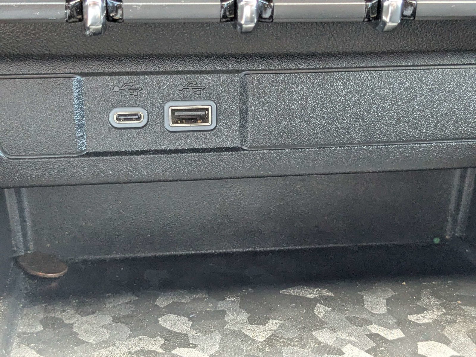 Used 2024 GMC Canyon Elevation w/ Convenience Package RWD image 24