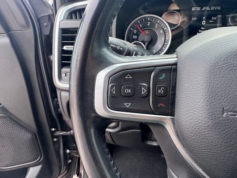 Used 2019 RAM 1500 Big Horn AWD/4WD image 13
