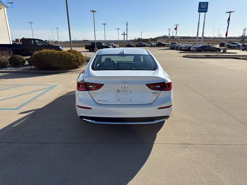 Used 2021 Honda Insight Touring image 6