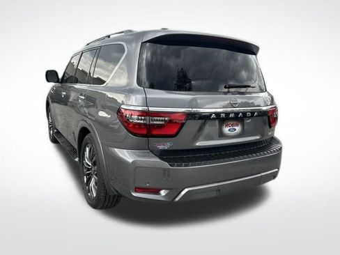 Used 2023 Nissan Armada Platinum w/ Captain's Chairs Package RWD image 3