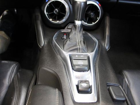 Used 2016 Chevrolet Camaro LT image 16