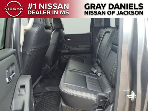 Certified 2024 Nissan Frontier SL w/ Technology Package RWD image 25