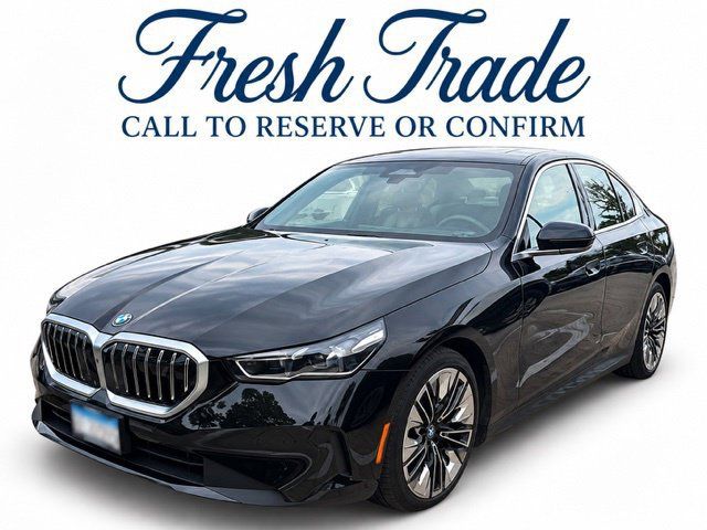 Used 2024 BMW i5 eDrive40i w/ Premium Package RWD image 1