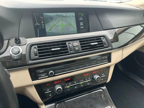 Used 2012 BMW 528i Sedan image 30