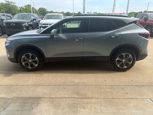 New 2026 Chevrolet Blazer LT w/ Convenience Package AWD/4WD image 3