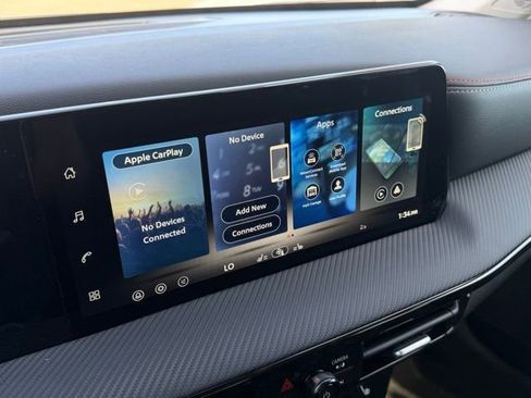 New 2026 Nissan Kicks SR w/ Cold Weather Package image 20