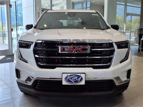 New 2026 GMC Acadia Elevation image 2