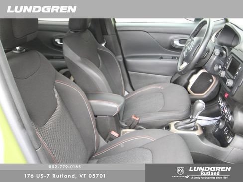 Used 2016 Jeep Renegade 75th Anniversary AWD/4WD image 18