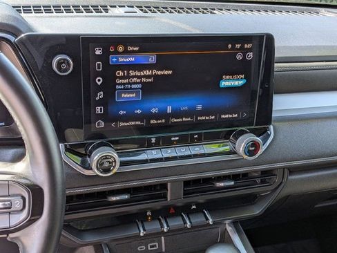 Used 2024 Chevrolet Colorado LT RWD image 20