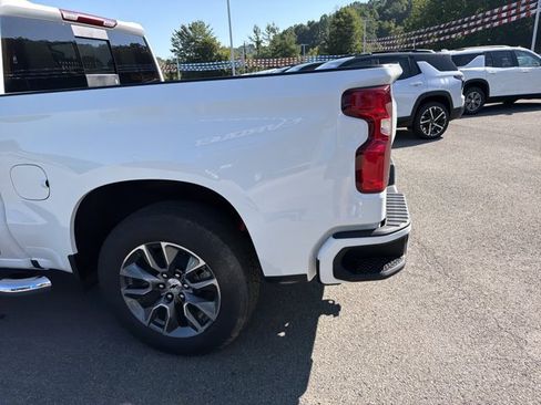 New 2026 Chevrolet Silverado 1500 RST w/ RST All Star Premium Package AWD/4WD image 8