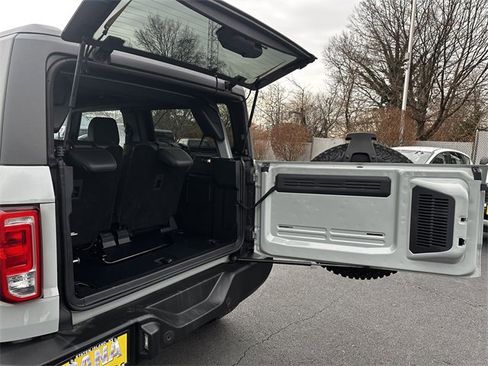 Certified 2024 Ford Bronco Big Bend w/ Sasquatch Package image 40