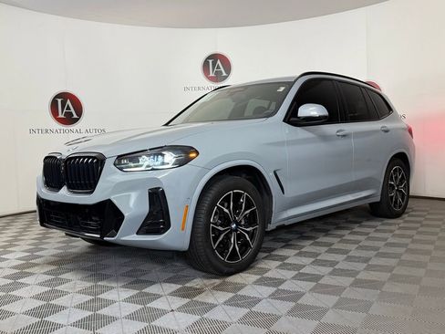Certified 2024 BMW X3 xDrive30i w/ Premium Package AWD/4WD image 3