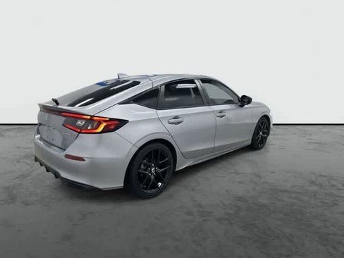 Used 2024 Honda Civic Sport image 4