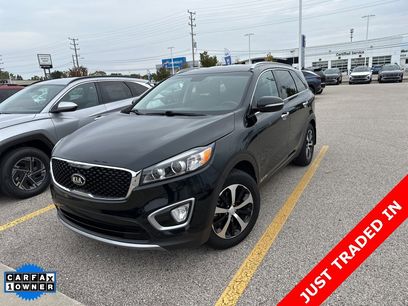 Used 2017 Kia Sorento EX w/ EX V6 Premium Package
