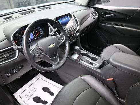 Used 2020 Chevrolet Equinox LT w/ Sport Edition FWD image 18