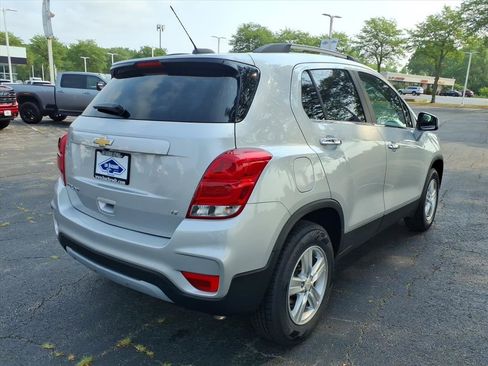 Used 2019 Chevrolet Trax LT w/ LT Convenience Package AWD/4WD image 7