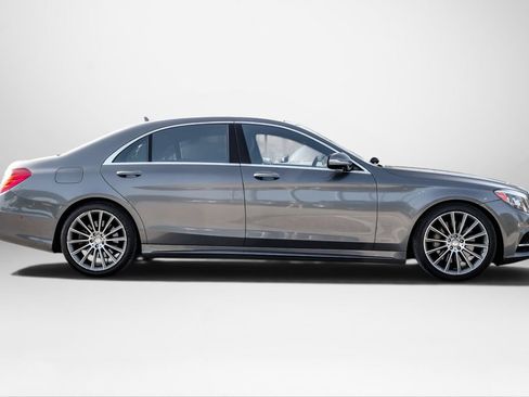 Used 2016 Mercedes-Benz S 550 Sedan image 5