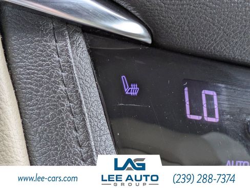Used 2017 Cadillac XT5 Luxury w/ Driver Awareness Package FWD image 27