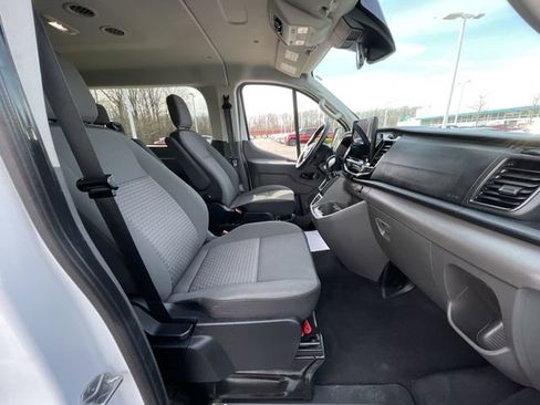 Used 2023 Ford Transit 350 XLT RWD image 28