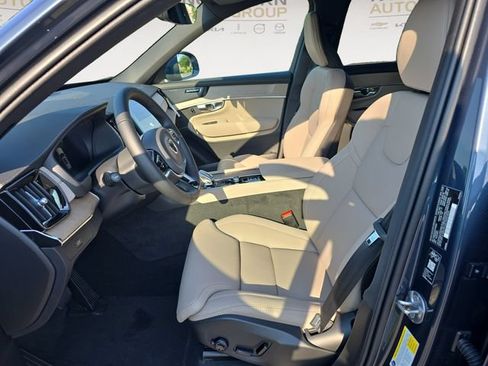 New 2026 Volvo XC90 B5 Ultra w/ Protection Package Premier AWD/4WD image 9