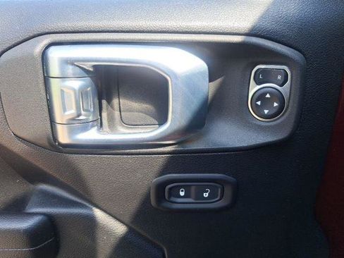 Certified 2021 Jeep Wrangler Sport image 13