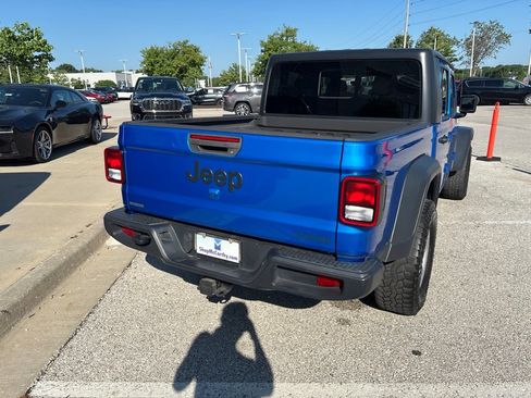 Used 2020 Jeep Gladiator Sport w/ Quick Order Package 24S AWD/4WD image 27