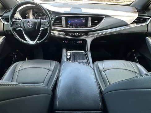 Used 2024 Buick Enclave Essence w/ Technology Package FWD image 9