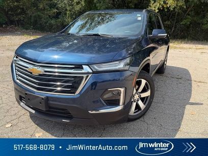Used 2023 Chevrolet Traverse LT w/ LT Premium Package