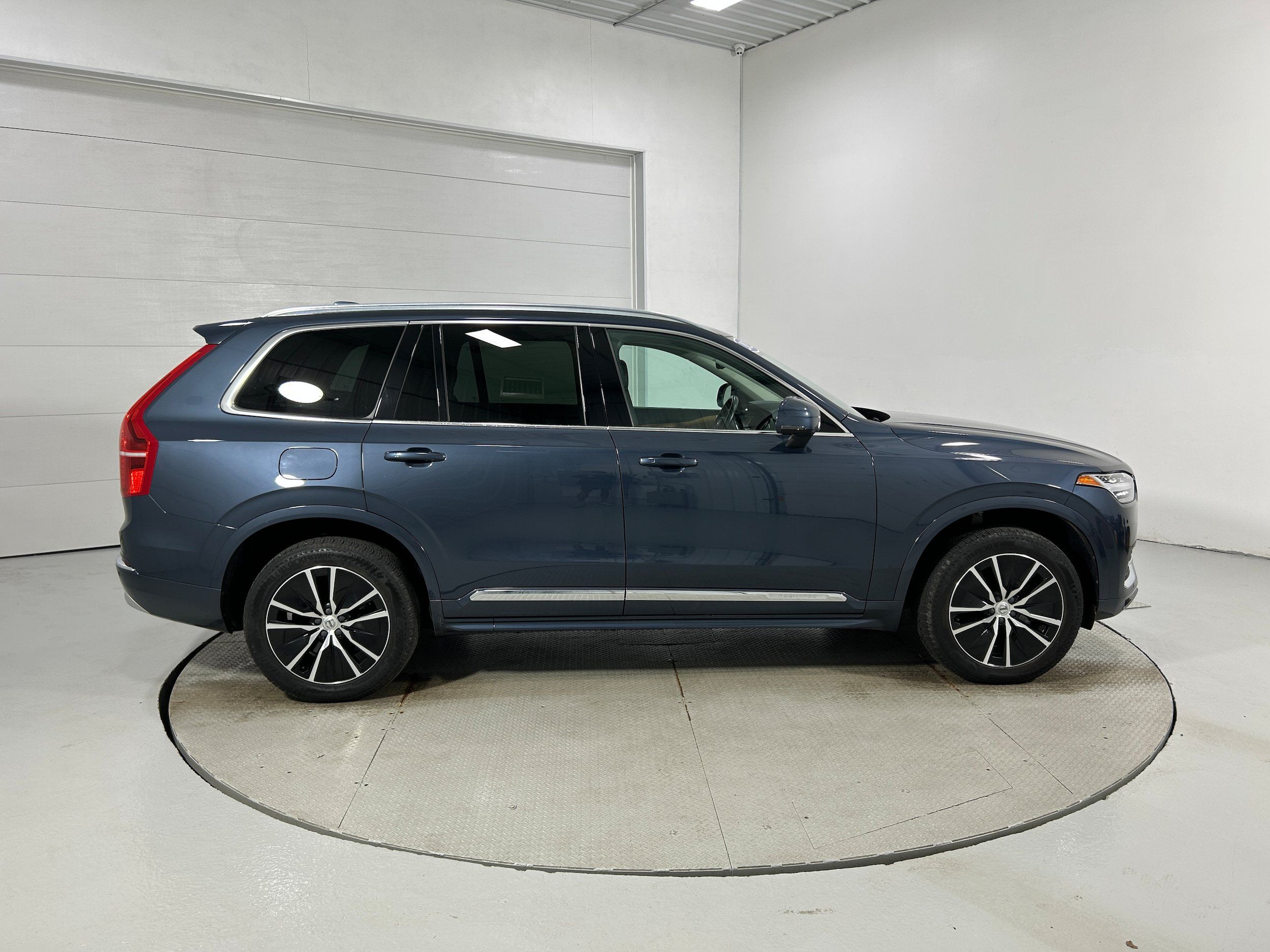 Used 2022 Volvo XC90 T8 Inscription Expression AWD/4WD image 39