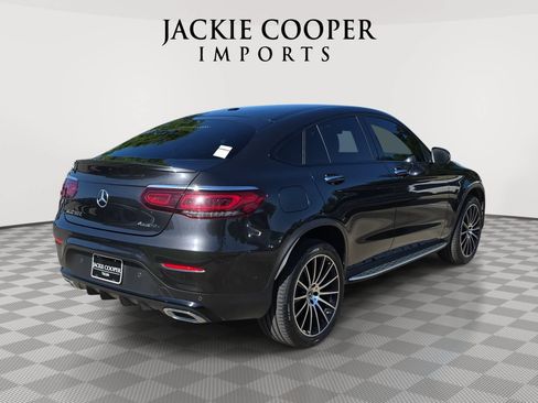 Used 2022 Mercedes-Benz GLC 300 4MATIC Coupe image 5