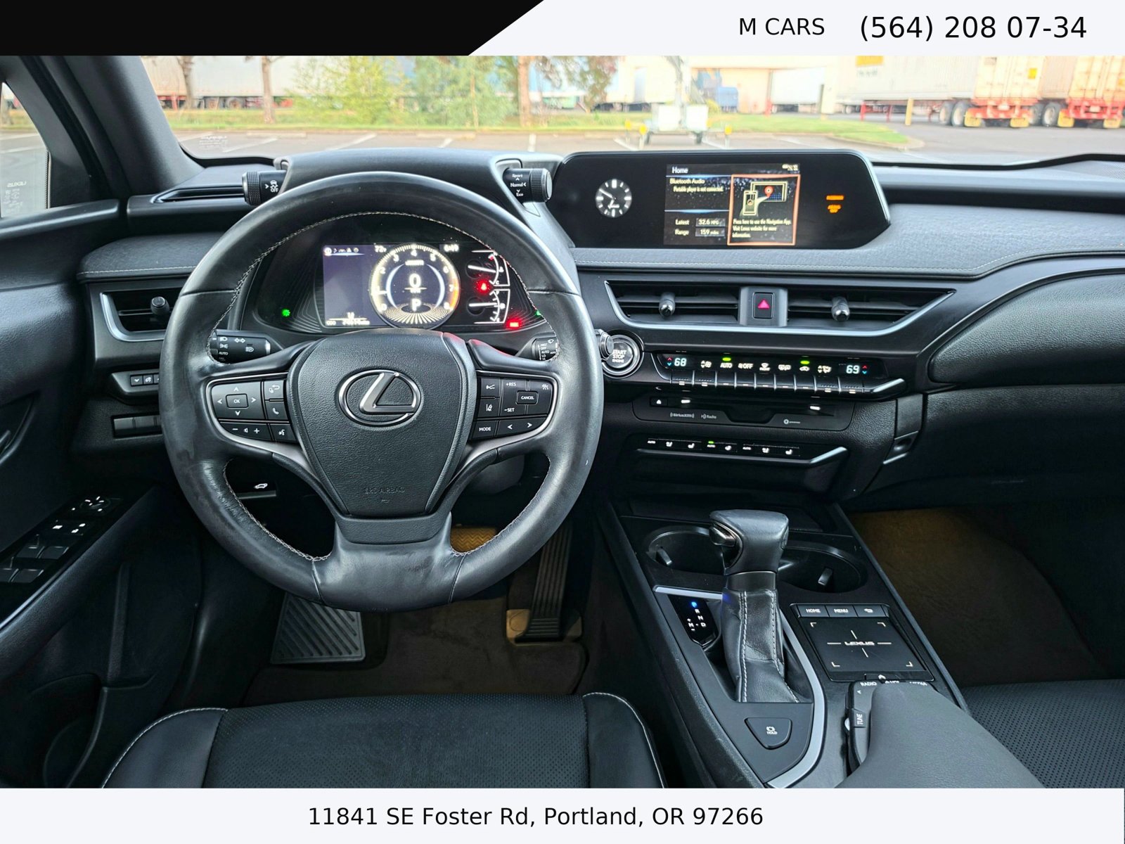 Used 2019 Lexus UX 200 FWD image 16