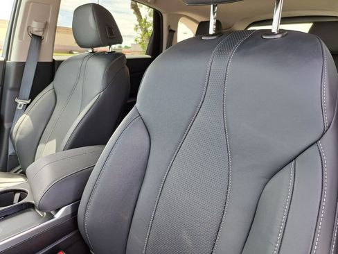 Certified 2025 Acura RDX SH-AWD w/ Technology Package image 16
