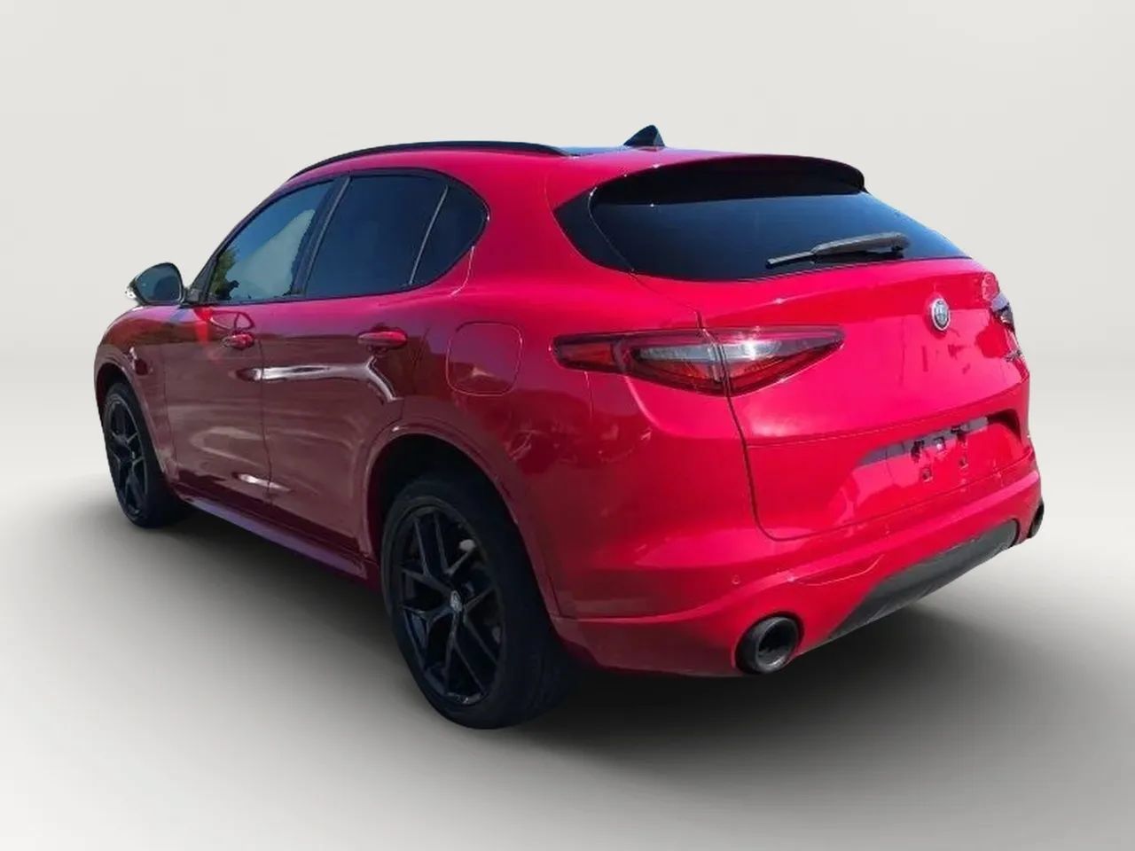 Used 2020 Alfa Romeo Stelvio Sport w/ Quick Order Package 22K Sport RWD image 5