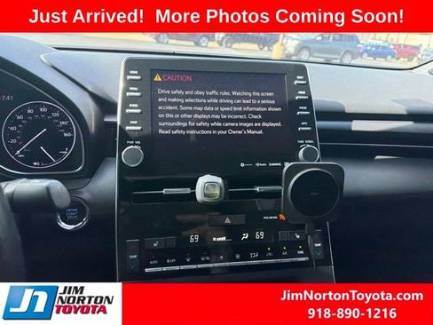 Used 2020 Toyota Avalon TRD FWD image 13