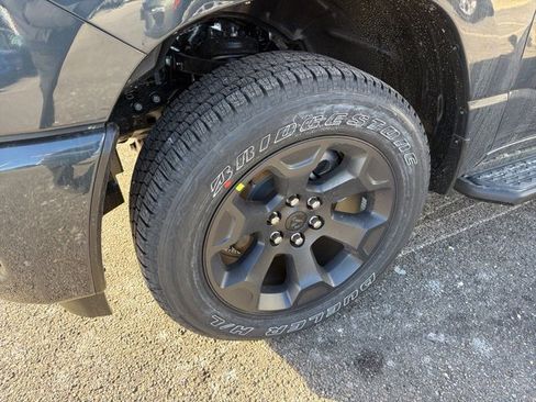 New 2026 RAM 1500 Express image 6