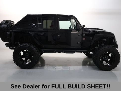 Used 2025 Jeep Wrangler Unlimited Sport AWD/4WD image 6
