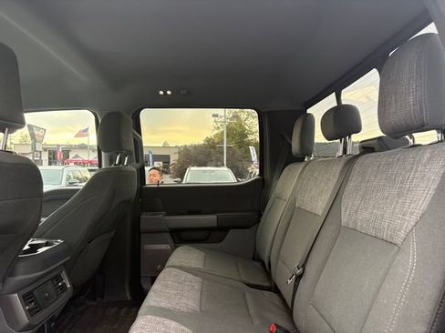 Used 2023 Ford F250 XLT w/ XLT Premium Package AWD/4WD image 12