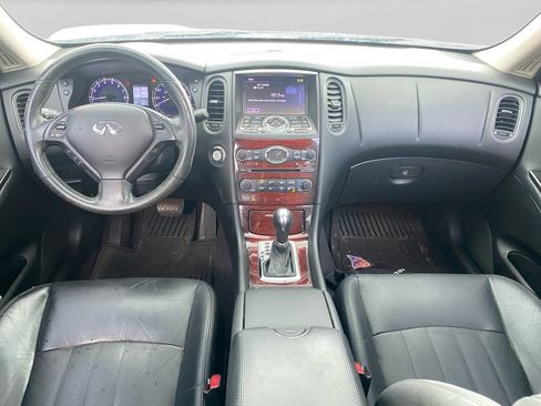 Used 2016 INFINITI QX50 AWD w/ Deluxe Touring Package image 15