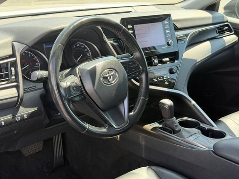 Used 2023 Toyota Camry SE FWD image 10