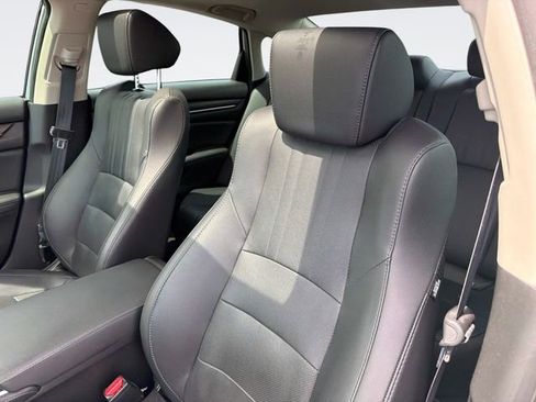 Used 2021 Honda Accord Touring image 23