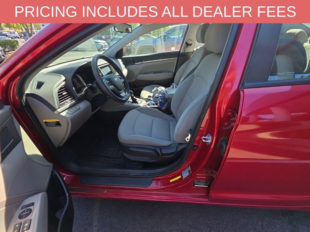 Used 2017 Hyundai Elantra SE FWD image 10