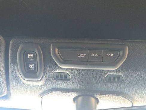 Used 2023 Jeep Wrangler Unlimited Sahara w/ Cold Weather Group image 35