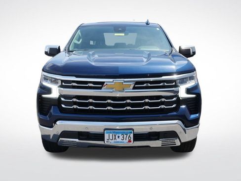 Used 2023 Chevrolet Silverado 1500 LTZ AWD/4WD image 13